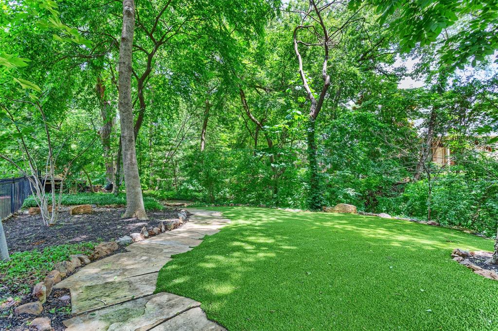 1113 Pecan Hollow Trail Property Photo 24