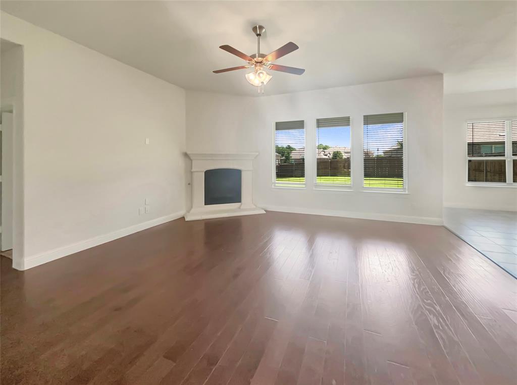 2949 Open Range Drive Property Photo 3
