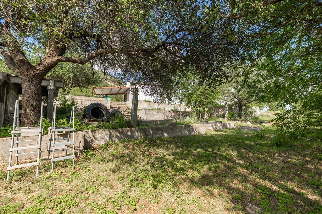 1502 Avenue B Property Photo 26