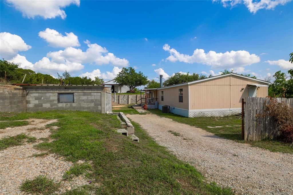 1502 Avenue B Property Photo 29