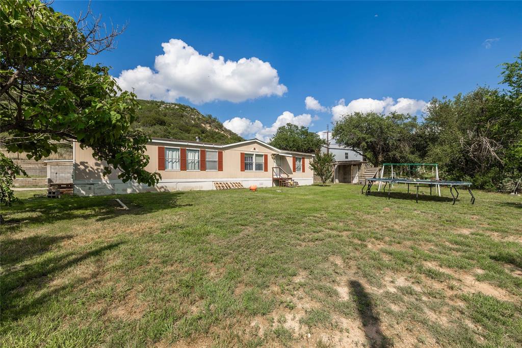 1502 Avenue B Property Photo 40