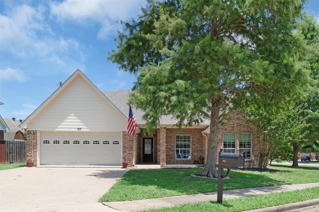 905 Austin Acre Property Photo 1