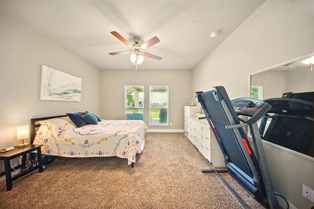 601 Fair Springs Drive Property Photo 16