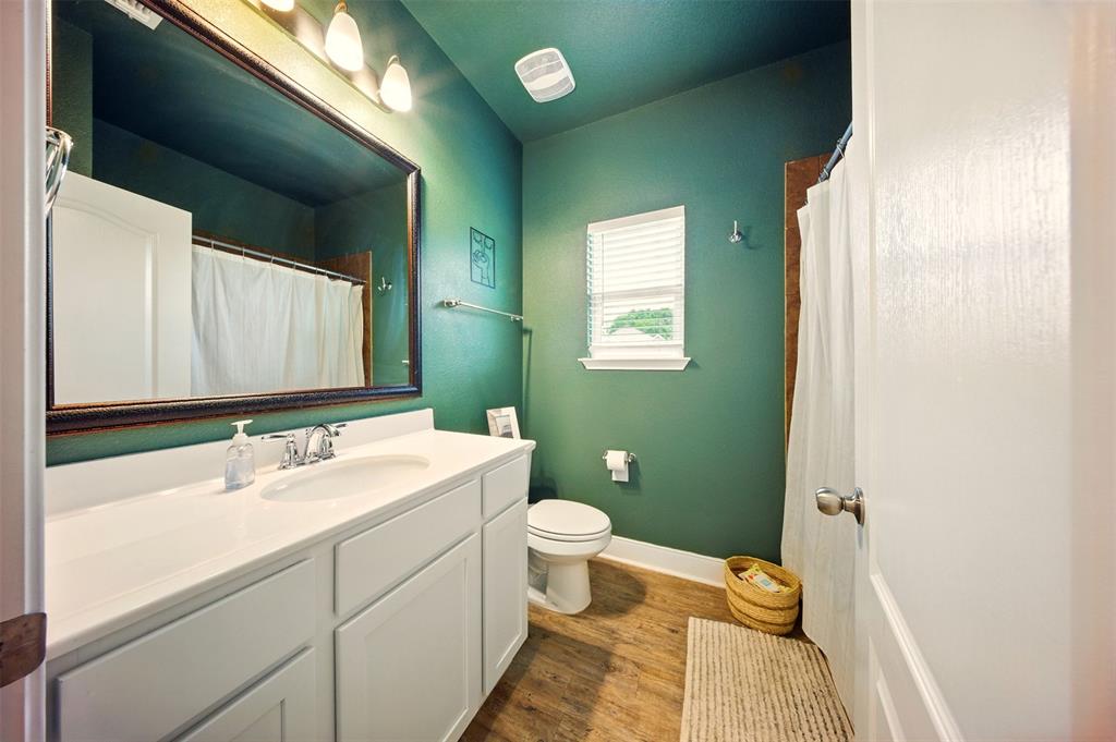 601 Fair Springs Drive Property Photo 23