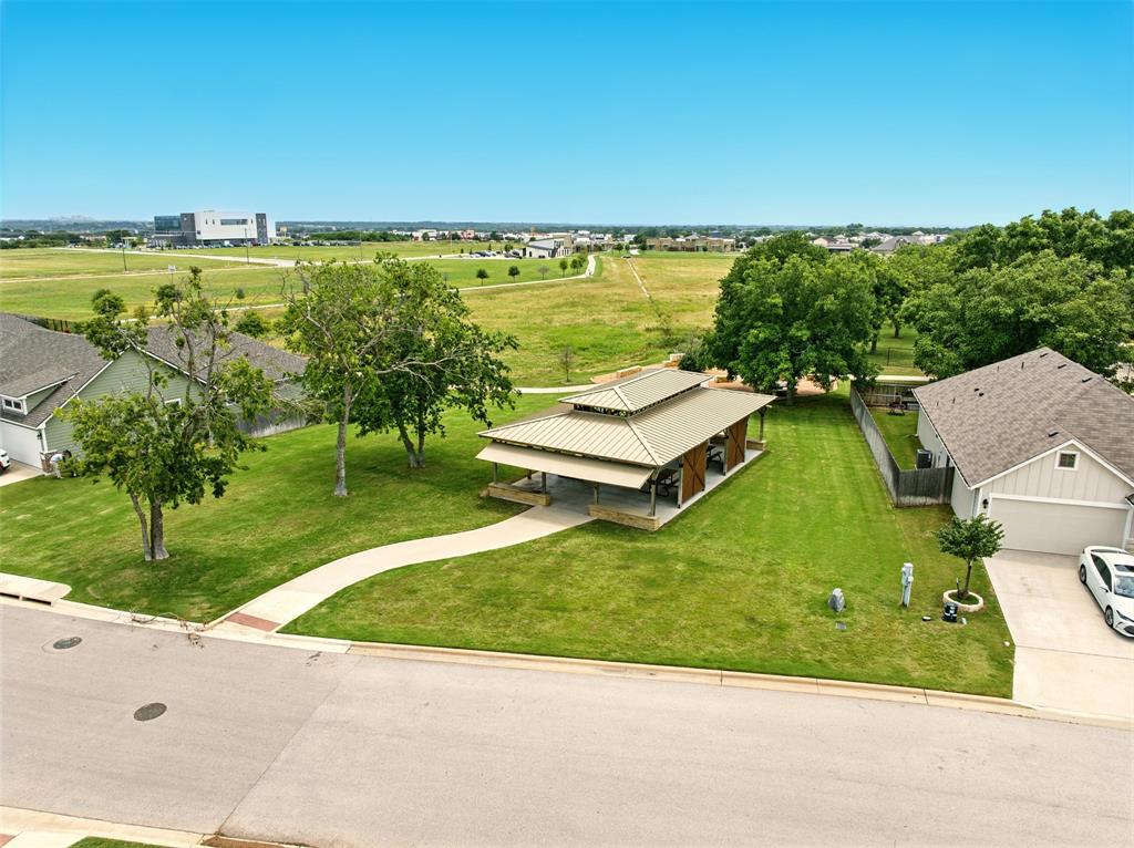 601 Fair Springs Drive Property Photo 34