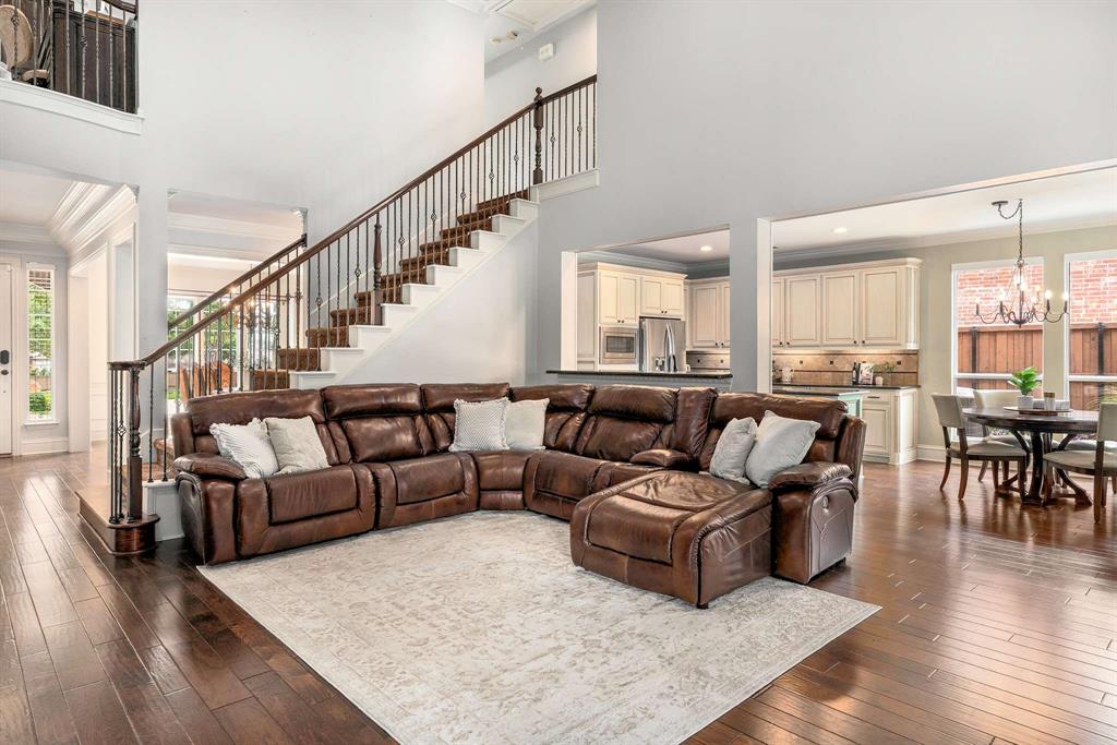 8501 Persimmon Court Property Photo 4