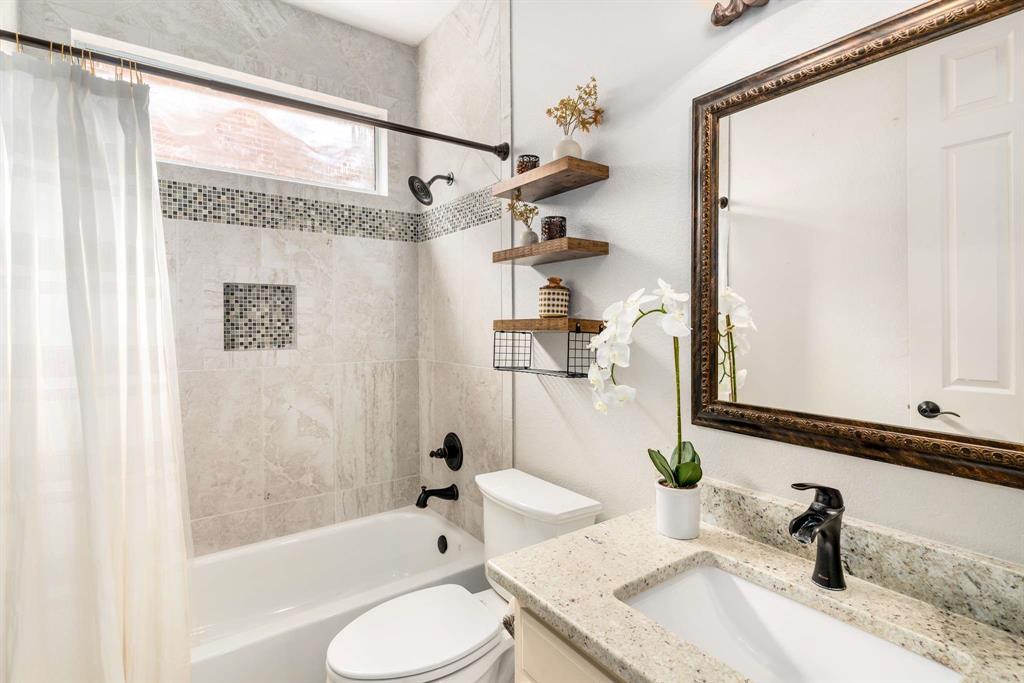 8501 Persimmon Court Property Photo 17