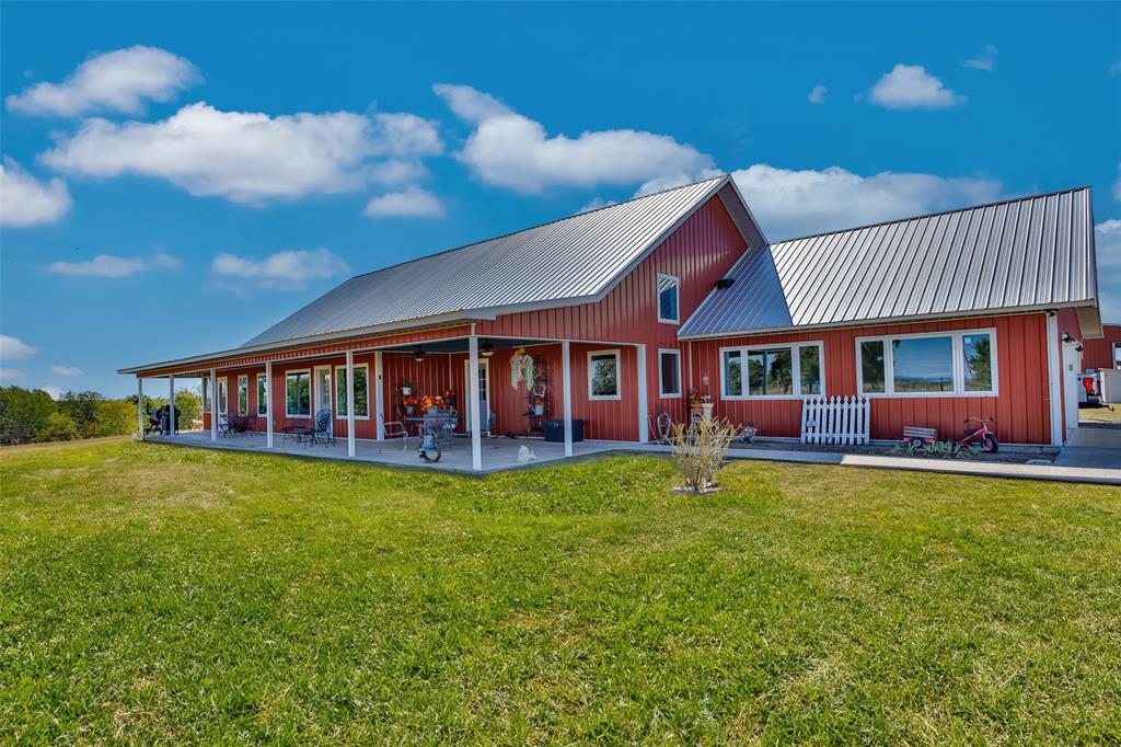 2473 Oil City Property Photo 1