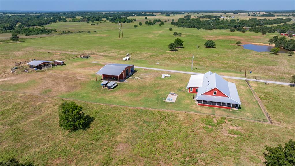 2473 Oil City Property Photo 3