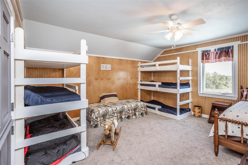 2473 Oil City Property Photo 21