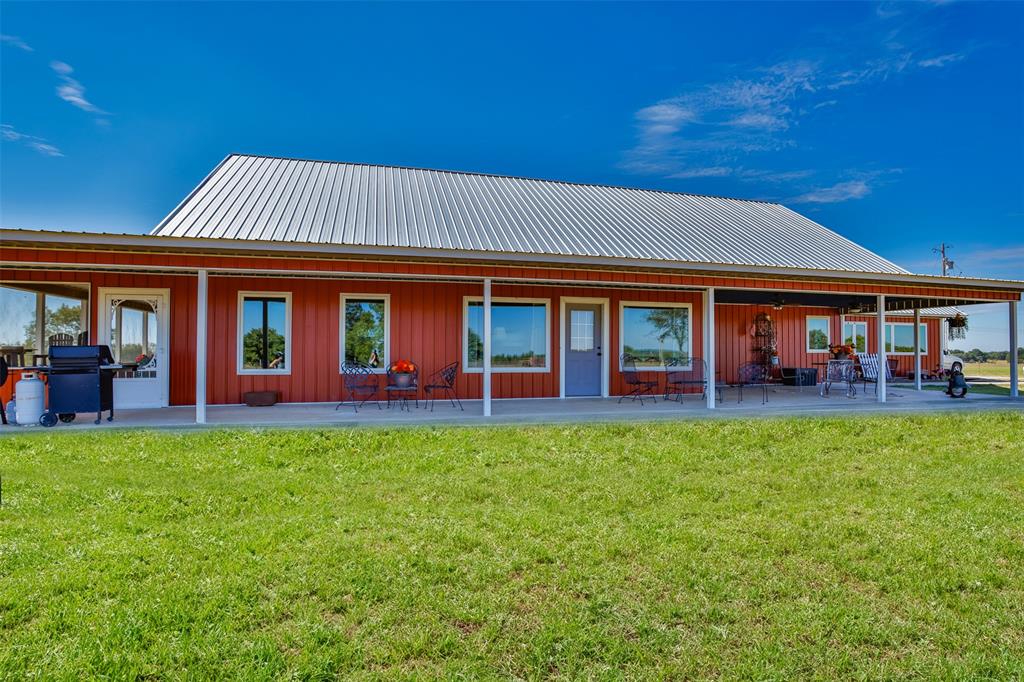 2473 Oil City Property Photo 23