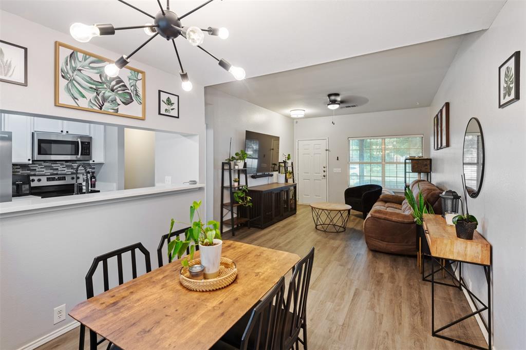 8805 Tumbleweed Drive Property Photo 1