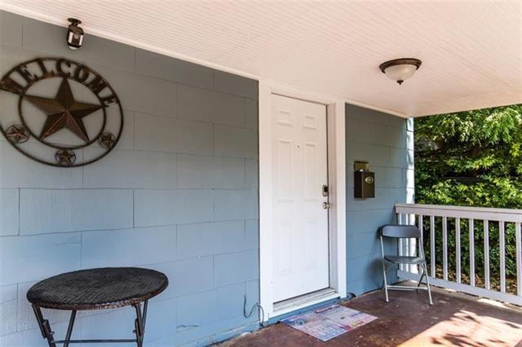 237 W Brooklyn Bend Property Photo 1
