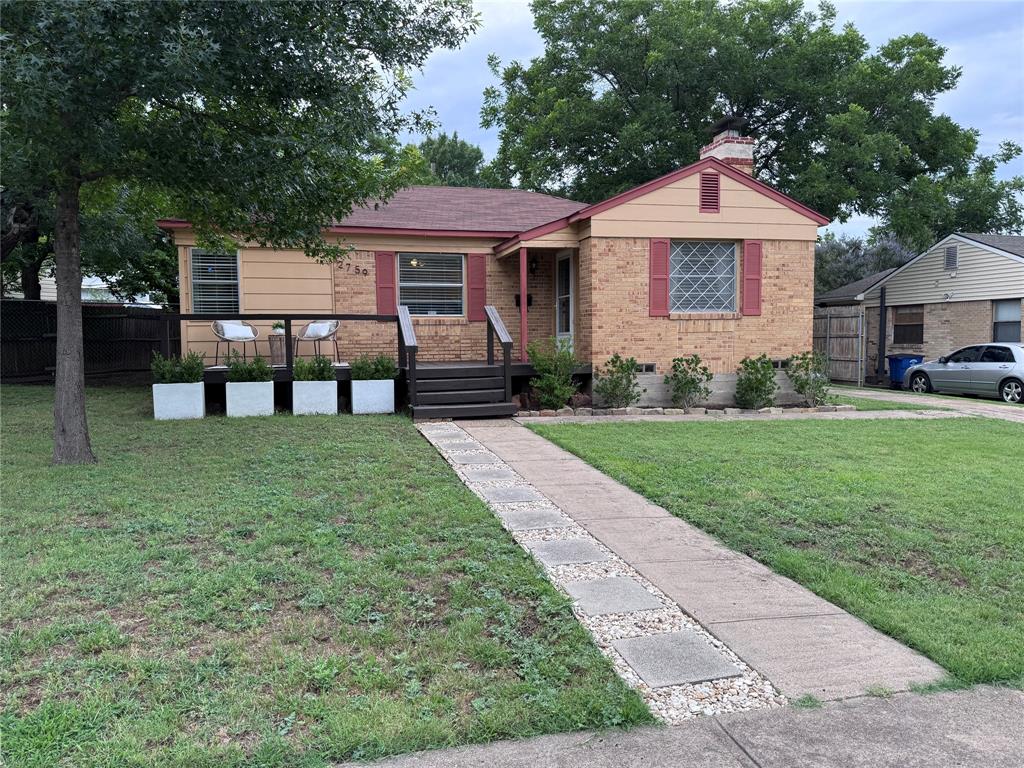 2759 Avon Street Property Photo 1