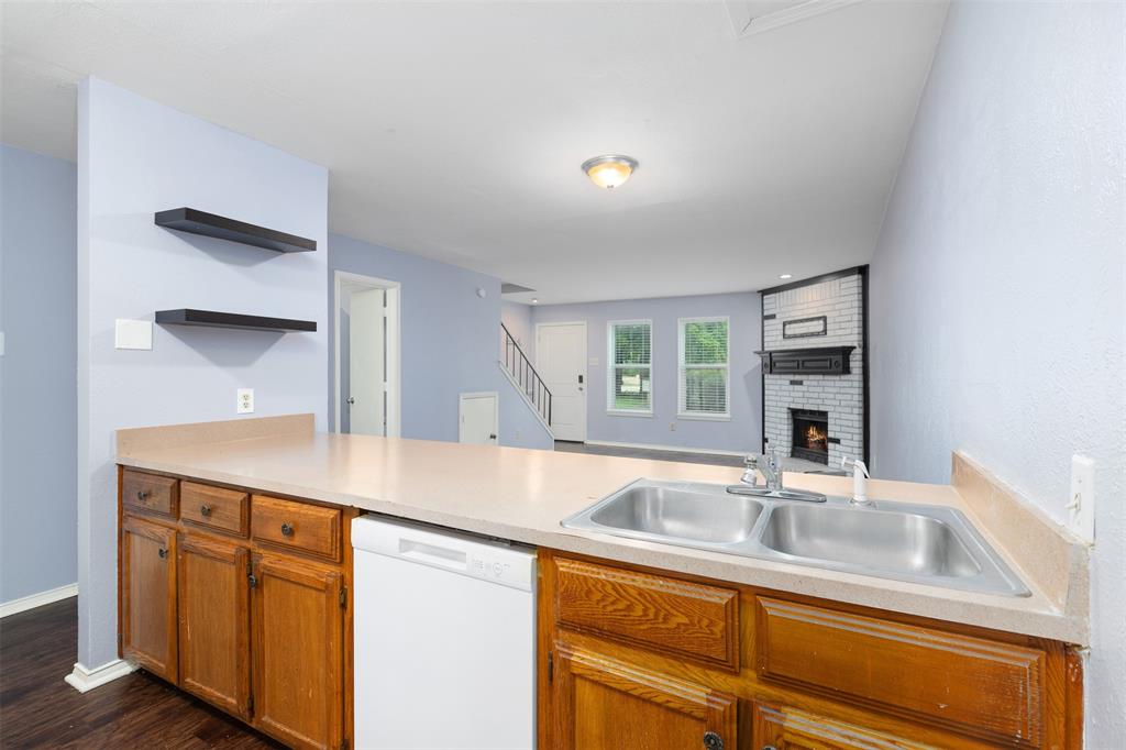 123 Austin Stone Drive Property Photo 8
