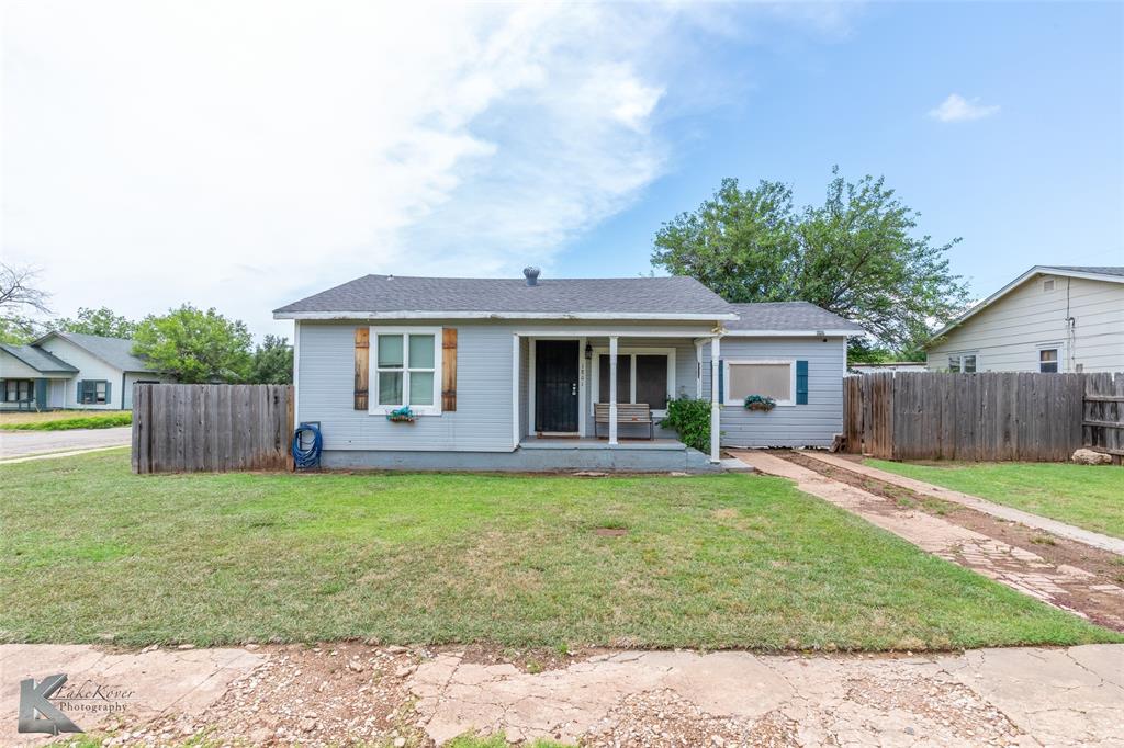 1801 S 6th Street Property Photo 1