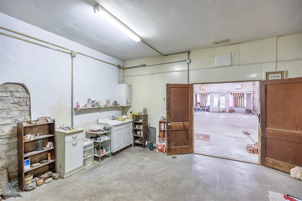 134 Market Street Property Photo 8