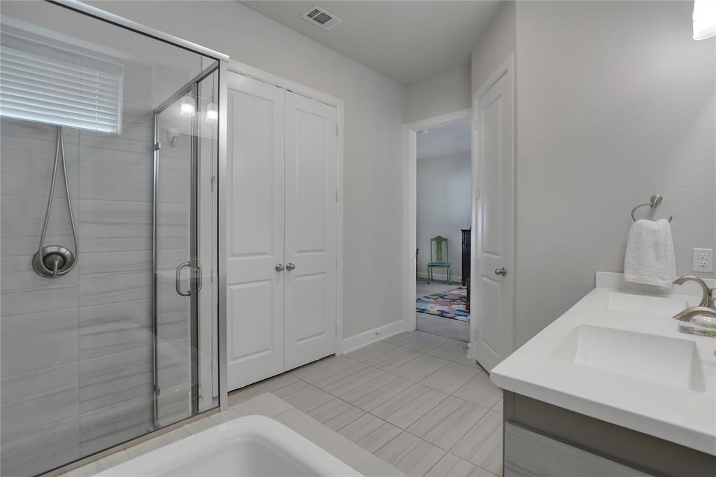 7404 Stanhope Street Property Photo 20