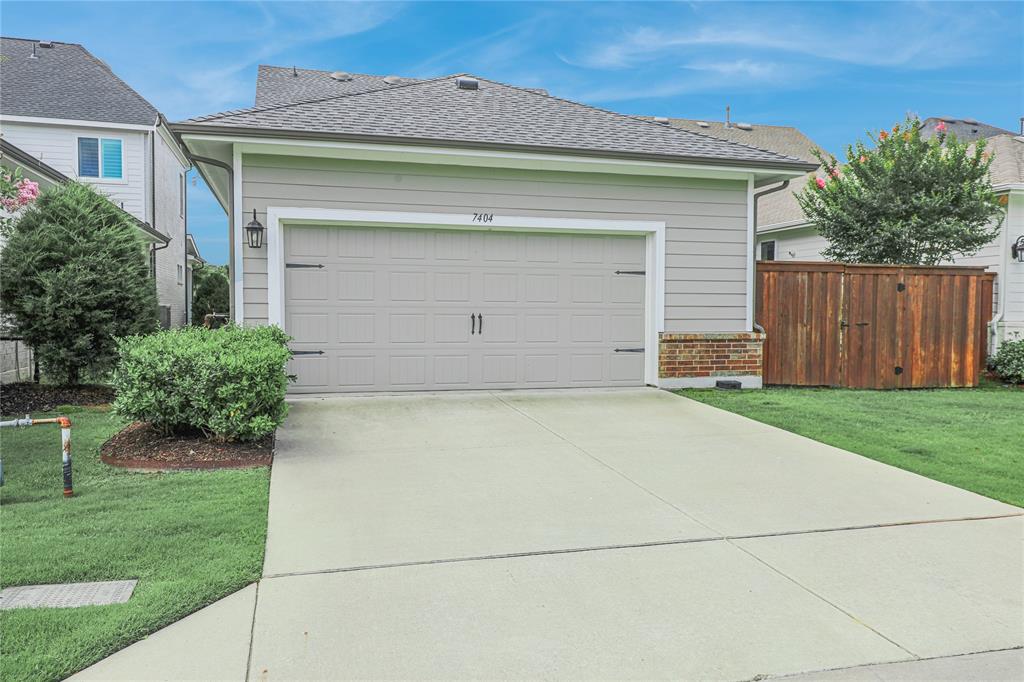 7404 Stanhope Street Property Photo 32