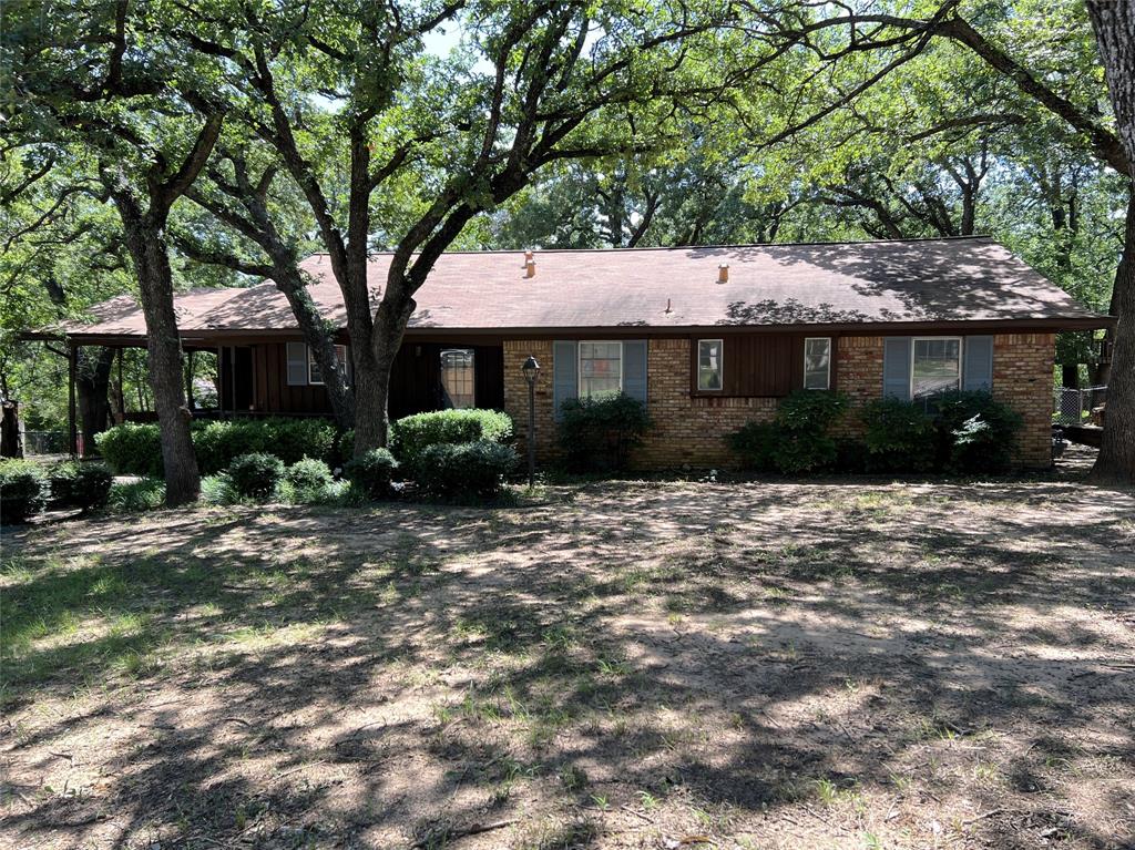 3010 Nottingham Drive Property Photo 1