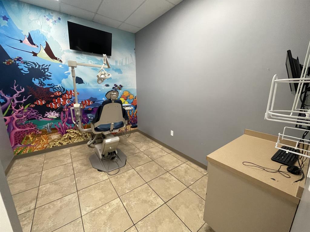 909 S Tyler Street Property Photo 10