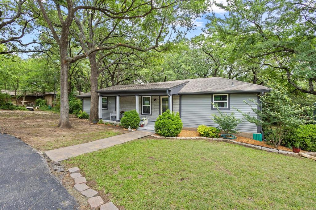 434 Crescent Drive Property Photo 1