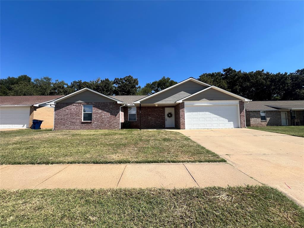 210 Bobbie Ann Court Property Photo 1