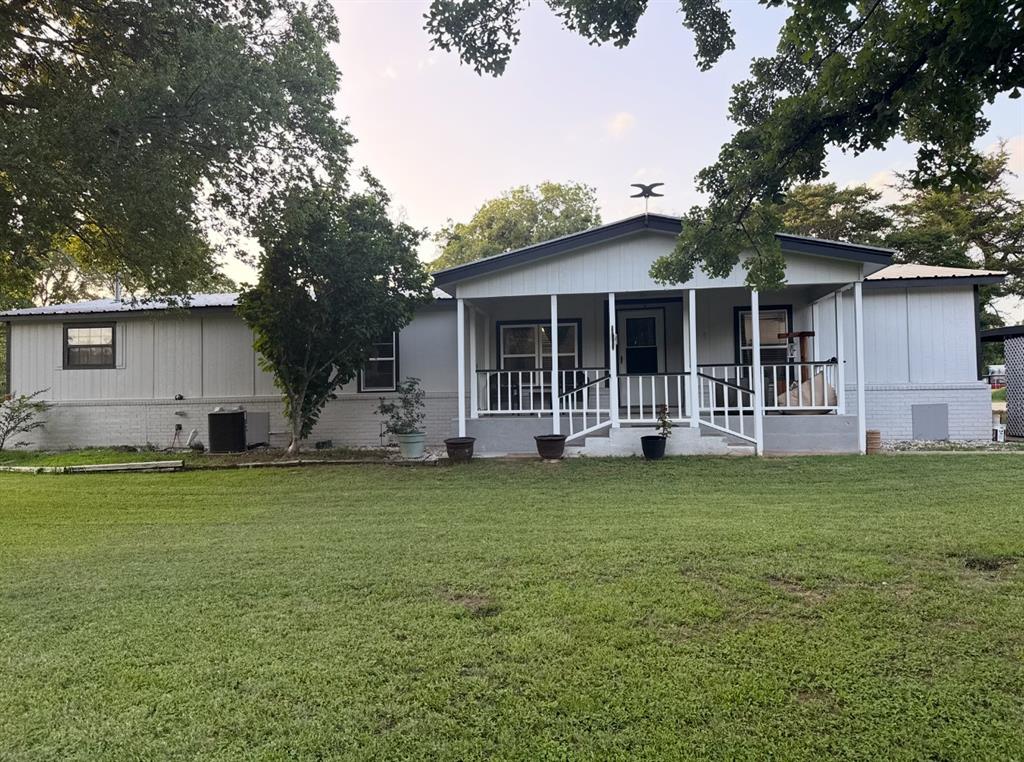 3809 County Road 317 Property Photo 1