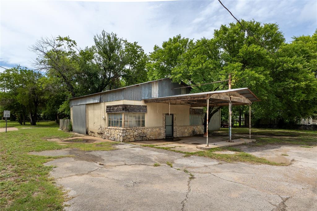210 Austin Road Property Photo 1