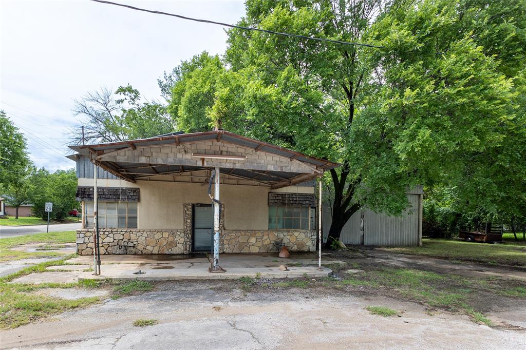 210 Austin Road Property Photo 3
