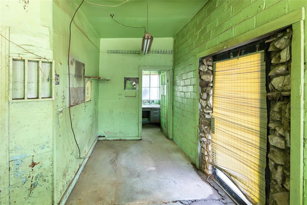 210 Austin Road Property Photo 6