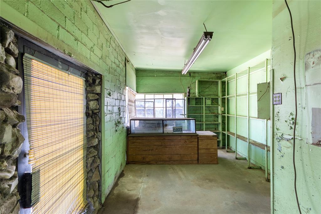 210 Austin Road Property Photo 7