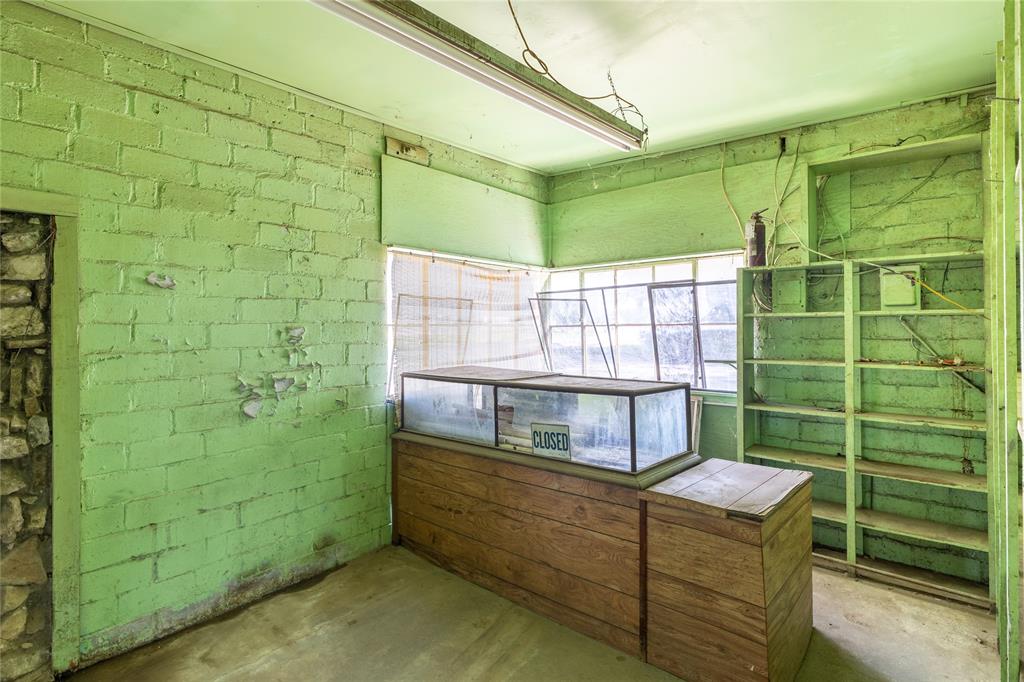 210 Austin Road Property Photo 8