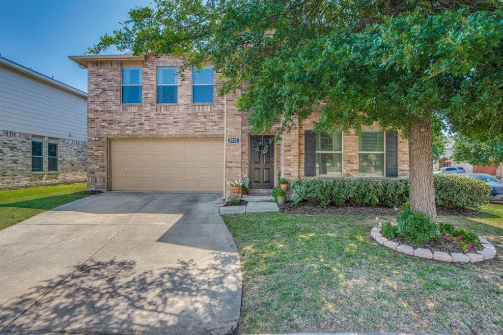 2701 Lazy Oak Drive Property Photo 1