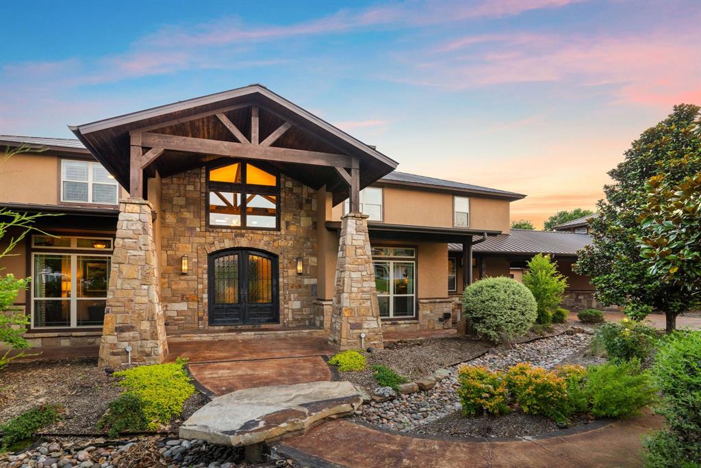 1649 Shady Creek Circle Property Photo