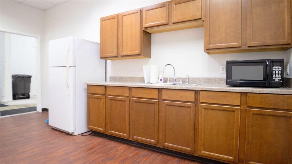 2636 Meadowbrook Drive Property Photo 11