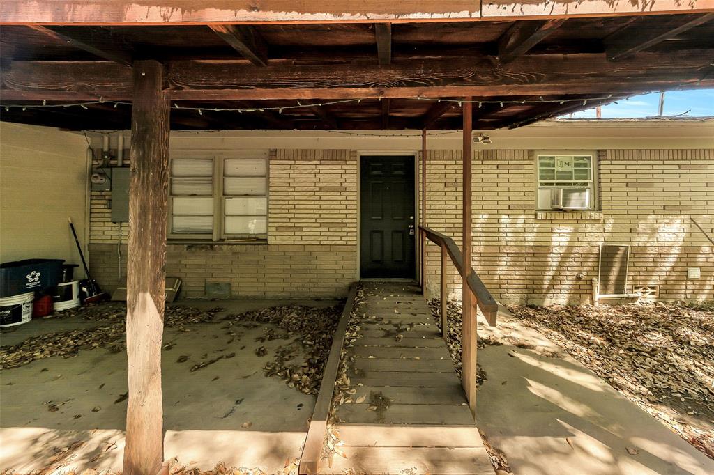 7294 Glenview Drive Property Photo 27