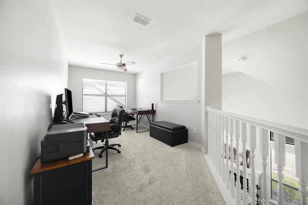 6028 Willow Wood Lane Property Photo 18