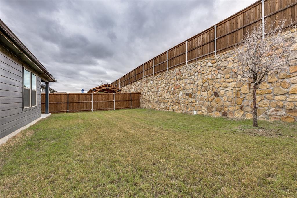 5636 Castle Peak Bend Property Photo 23