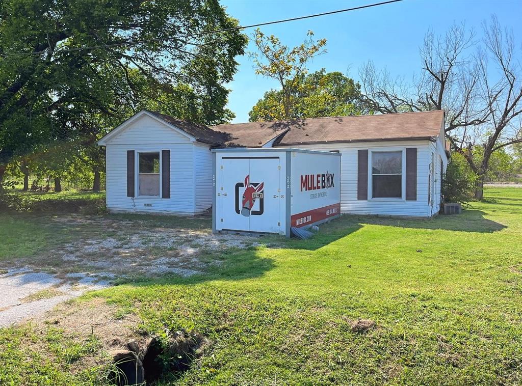 507 E Broad Street Property Photo 1