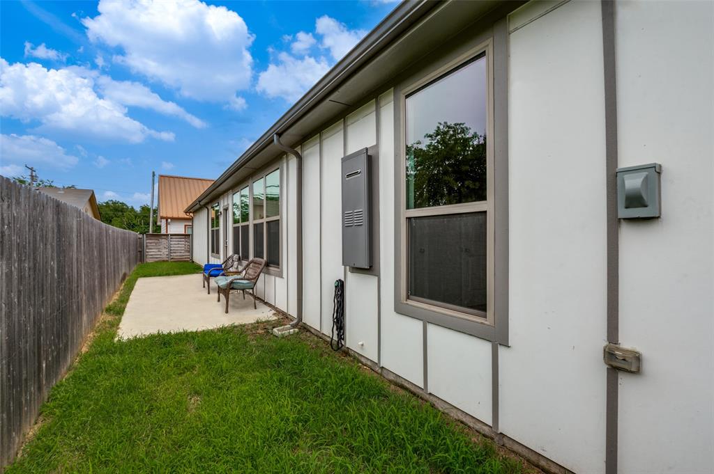 1209 Gough Street Property Photo 23