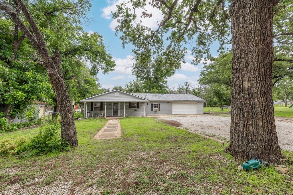 302 Eastover Drive Property Photo 1