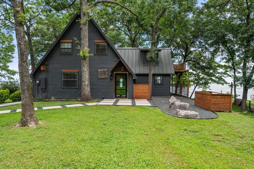 151 Lakeside Lane Property Photo 1