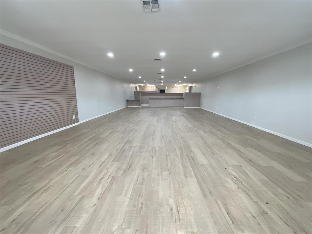 115 N Houston Street Property Photo 2