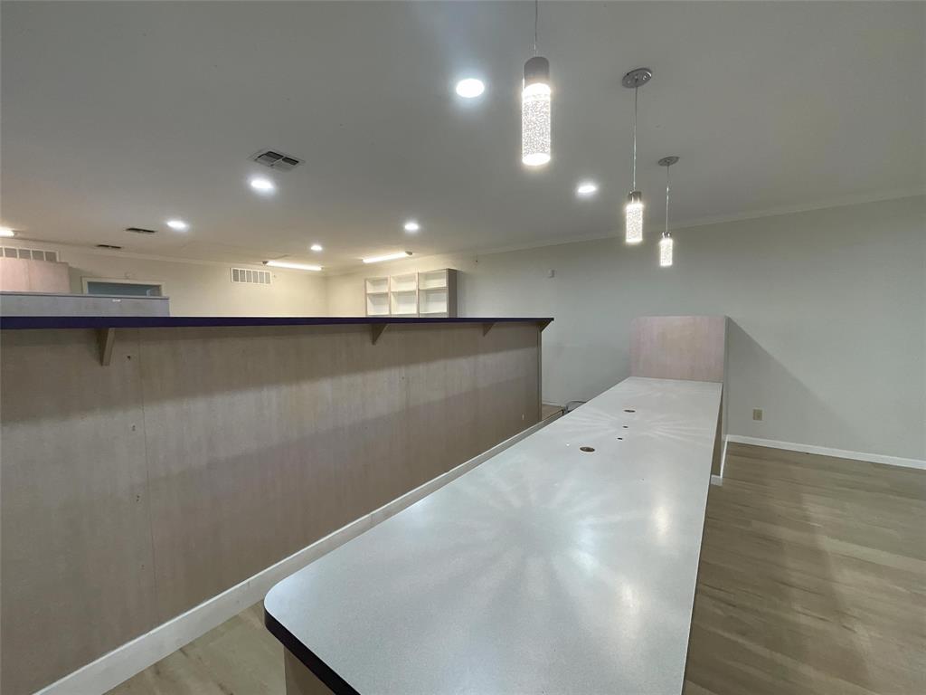 115 N Houston Street Property Photo 7