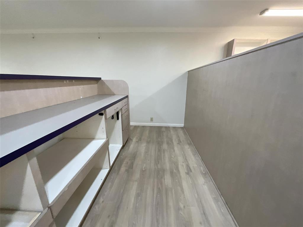 115 N Houston Street Property Photo 16
