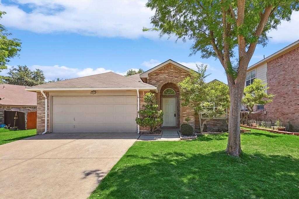 5424 Elk Ridge Drive Property Photo 1