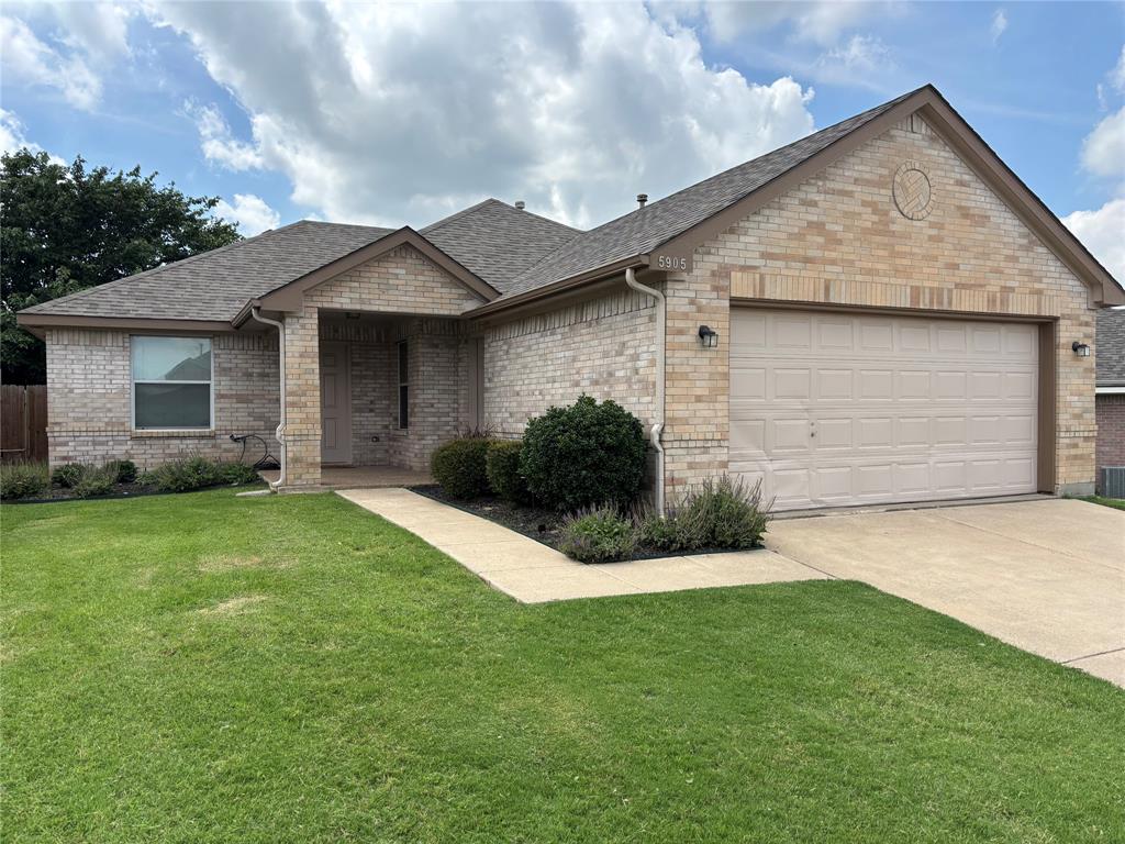 5905 Pacers Lane