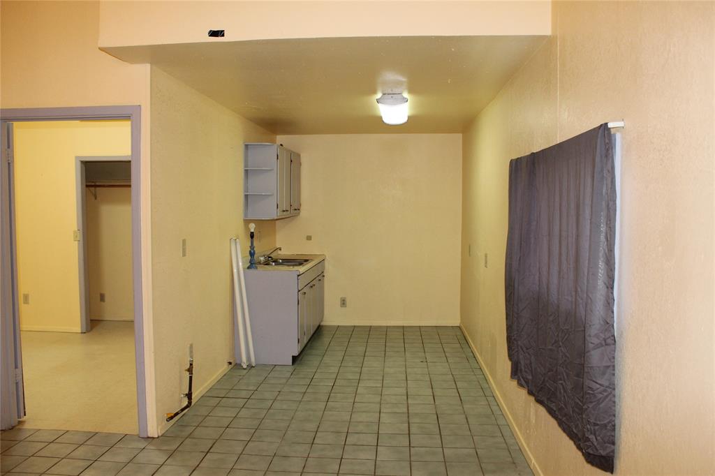 1401 Highway 84 Bypass Property Photo 10