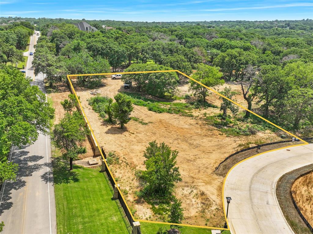 2700 Serendipity Circle Property Photo 5